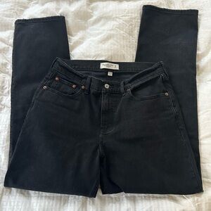 Abercrombie & Fitch The 90s Straight Mid Rise Jeans Curve Love - Size 8 Charcoal